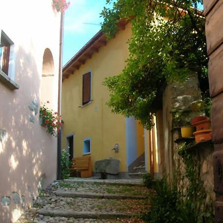 Appartamenti Cà di pom Omegna Exterior foto